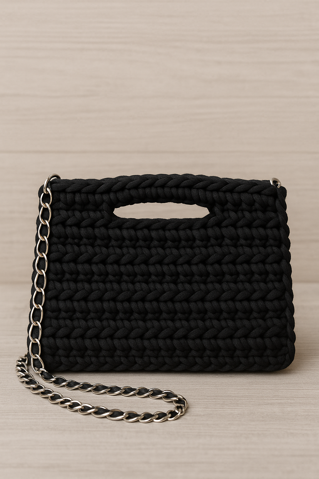 Bolso Corfú Negro de trapillo artesanal